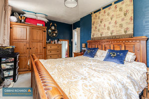 Bedroom- click for photo gallery